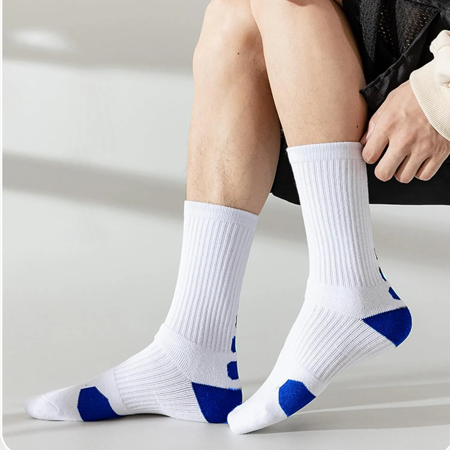 4Pairs Elite Basketball Socks Cushion Athletic Crew Socks Thick Performance Sport Soccer Towel Socks 7-12